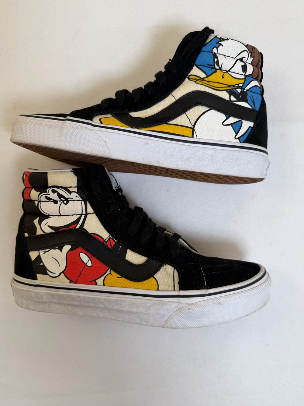 Vans x Disney Sk8-Hi Reissue Mickey & Friends High Top Sneakers Size 6 Women